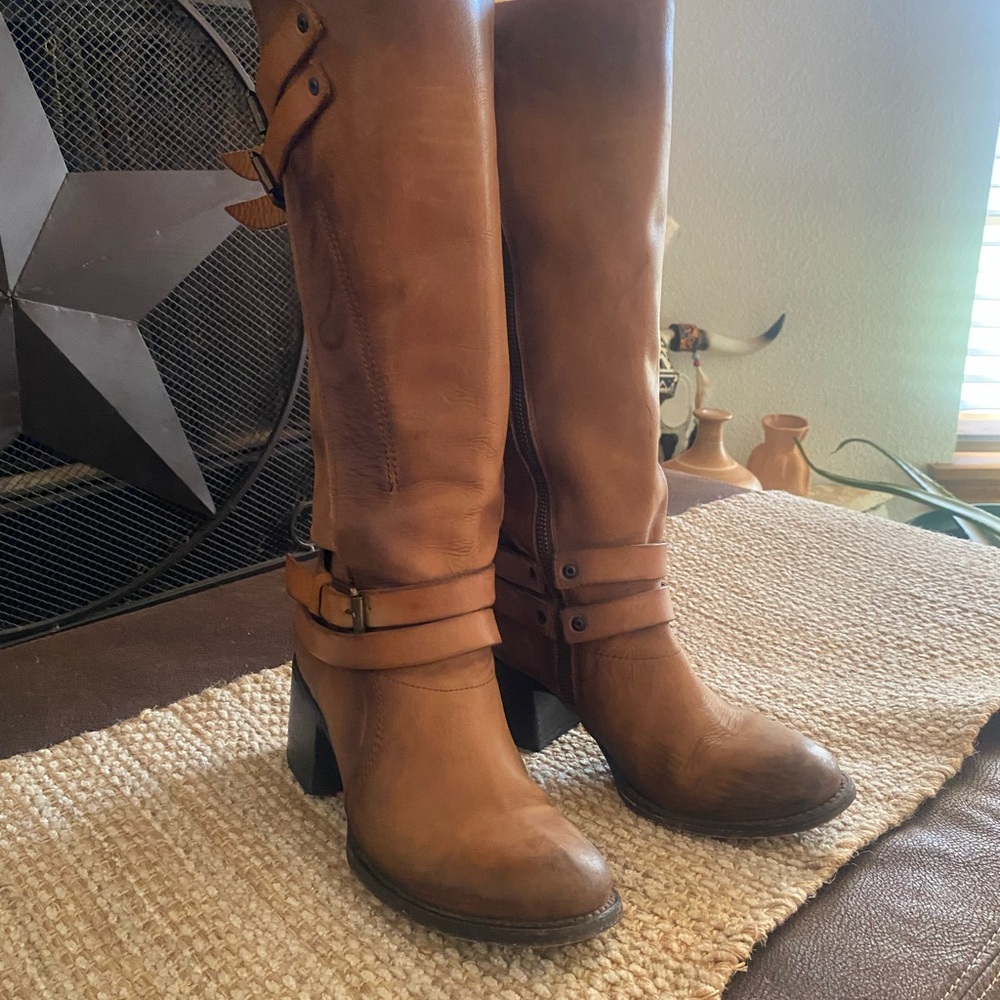 Size 8 freebird boots
